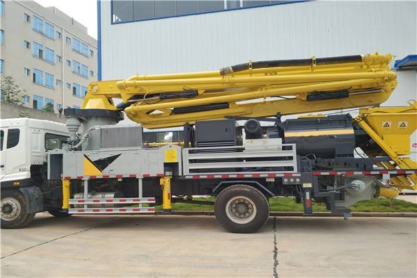 混凝土泵車 混凝土泵車