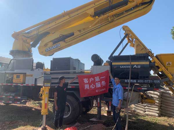 混凝土泵車 混凝土泵車