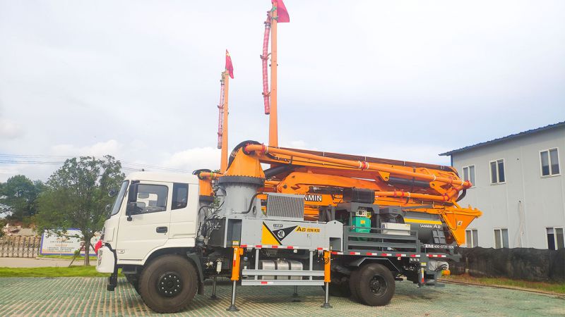 混凝土泵車(chē)的結(jié)構(gòu)和工作原理